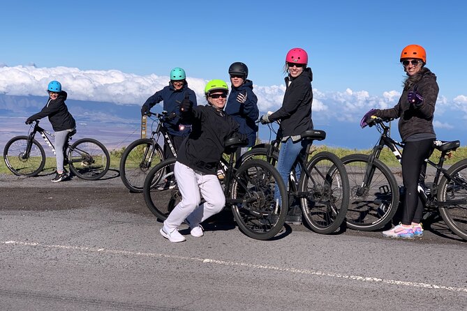 Cycle to the Sea with Maui Bombers - Stop in Makawao for Lunch, Town Time, and Local Scenery