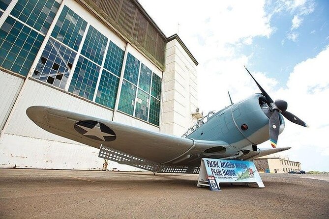Day Trip from Maui to Oahu: Pearl Harbor WWII Heroes Adventure - Flying Off Maui for a Pearl Harbor Day You Can Actually Execute