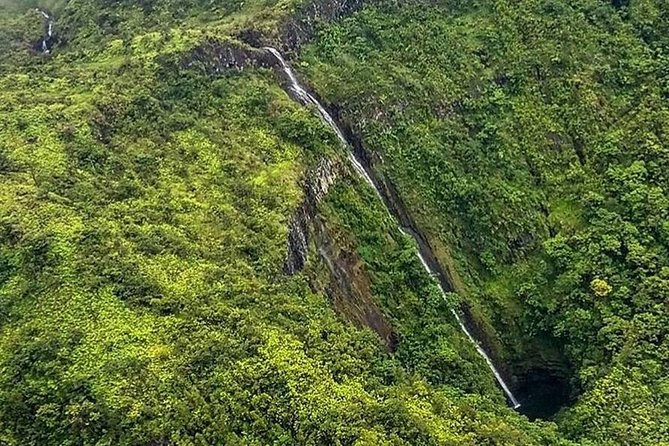 Hana Rainforest and Haleakala Crater Helicopter Tour - Haleakala’s eastern flank: how crater country looks when you’re up there
