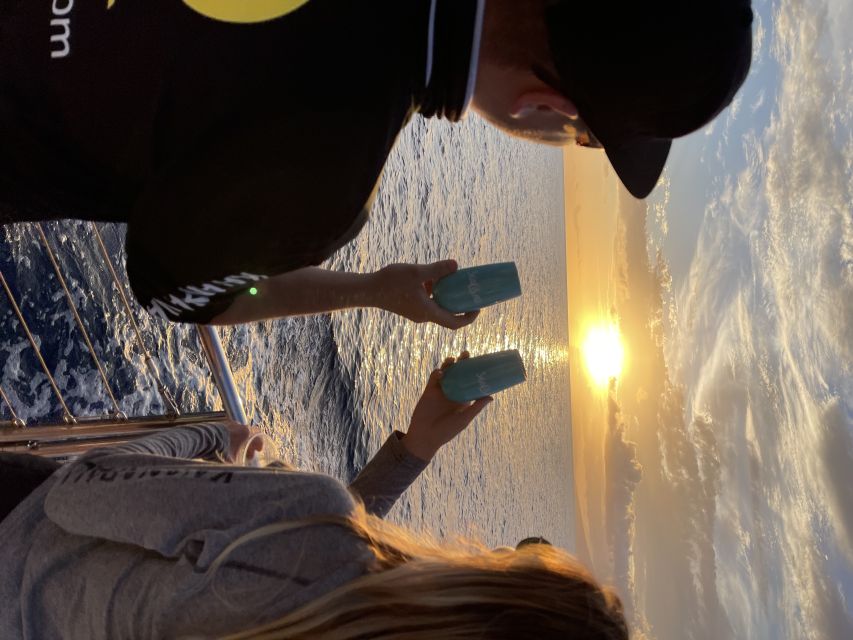 Kaanapali: Sunset Dinner Catamaran Cruise With Drinks - Kaanapali Sunset Sail: Departing Views and What Makes It Special