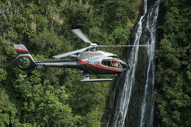 Luxury Helicopter Experience with Hana Rainforest Landing - Why the pilot matters: smooth flying and stories that connect the dots