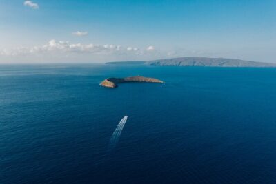Maui: 2-Hour Molokini Snorkel Trip - Redline Rafting Boat Ride from Kihei to the Crater