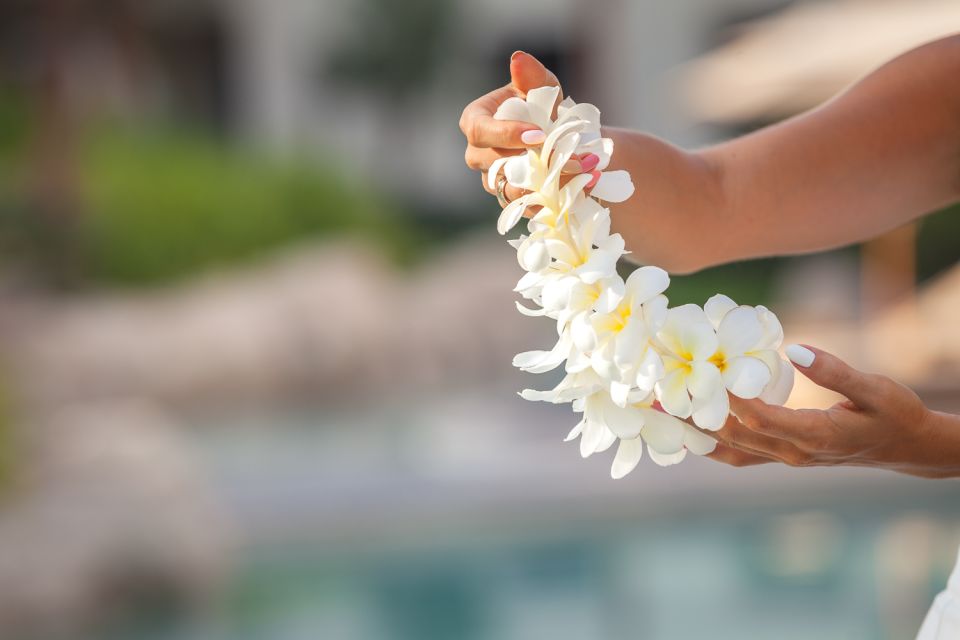 Maui Airport Custom Lei Greeting - Choose Your Lei - Who Should Book This Lei Greeting?