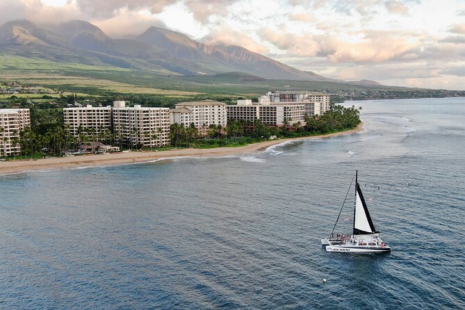 Maui: Coast of Ka'anapali Beach Sunset Dinner Sail - Should you book it?