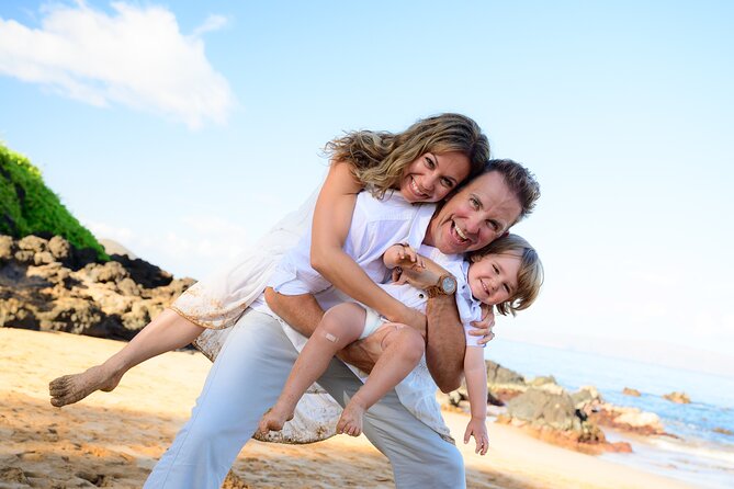 Maui Family and Couple Beach Photo Session - Po‘olenalena Beach: the start point that actually matters