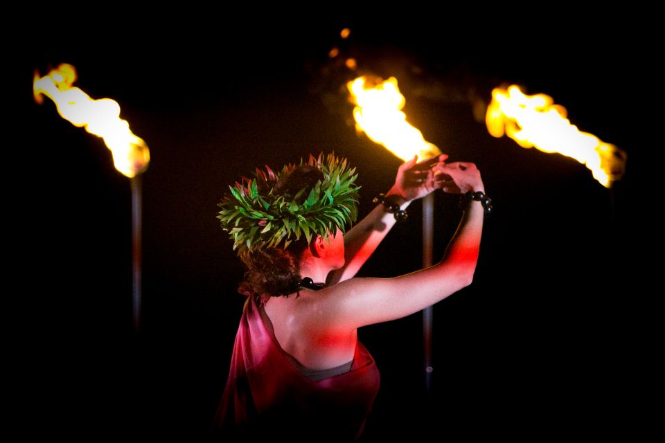 Maui: Feast at Mokapu Farm-to-Table Luau in Wailea - Cocktails and open bar: personalized to your liking