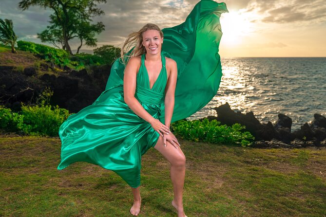 Maui Flying Dress Photoshoot Experience - Photo delivery: unedited JPGs on a disk plus a downloadable edit set
