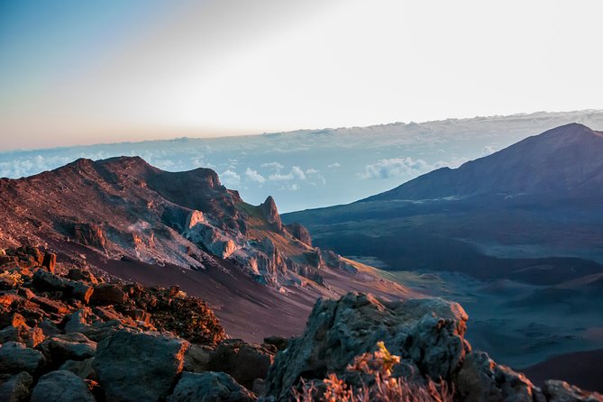 Maui: Haleakala Sunrise Spectacular with Local Breakfast - Local Breakfast in Waikapu: Real Food After a Long Cold Morning