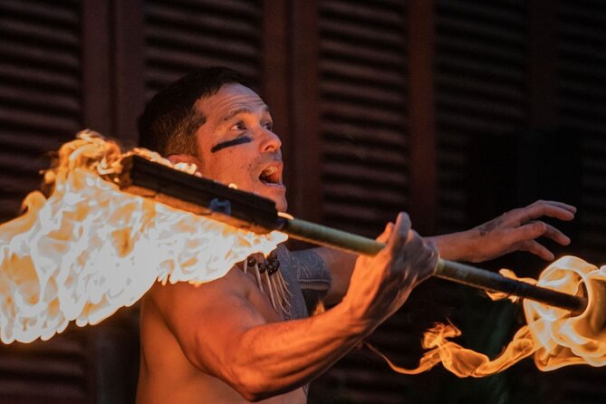 Maui Hula Show: Hula and Fire Dancing at South Maui Gardens - The 5 pm pre-show: music, a solo dancer, and instant mood