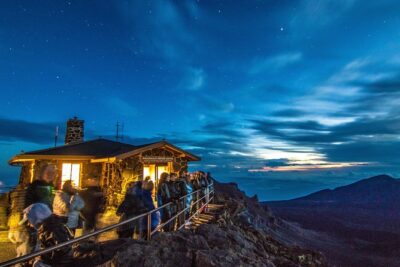 Maui: Majestic Haleakala Sunrise Tour with Pick-up - Pickup and the ride: what to expect before you ever reach the crater