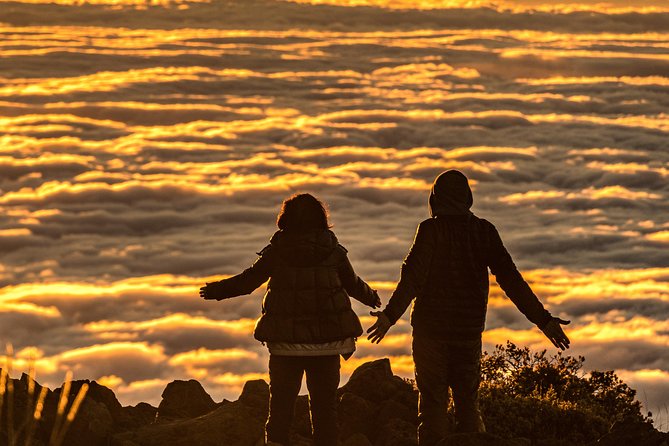 Maui: Majestic Haleakala Sunrise Tour with Pick-up - Breakfast after sunrise: plated choices and a real finish to the morning