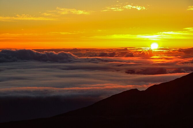 Maui: Majestic Haleakala Sunrise Tour with Pick-up - Practical tips to make your sunrise feel like a win