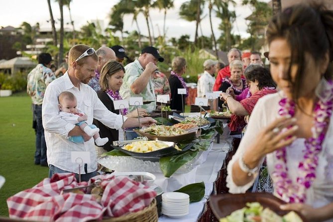 Maui Nui Luau at the Sheraton Maui Resort & Spa - The buffet: self-service value, what to expect, and how to eat smart