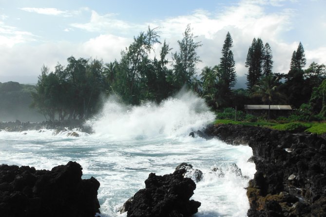Maui: Road to Hana Luxury Limo-Van Tour with Helicopter Flight - Hana Time: Lunch by the Water and Waterfall/Pools Breaks