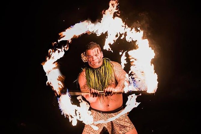 Myths of Maui Luau Dinner and Show - Food and drinks: included, but manage expectations