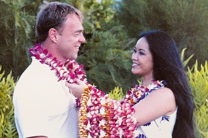 Orchid Airport Lei Greeting (Maui, Kahului Airport, OGG) - Price and Value: When Convenience Is the Product