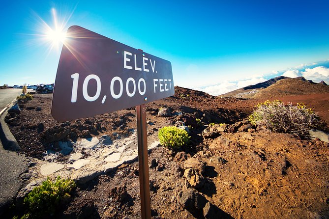 Private Haleakala Summit & Stroll from Kahului - Haleakalā Crater Visitor Center and Pa Ka‘oao Trail at about 10,000 feet