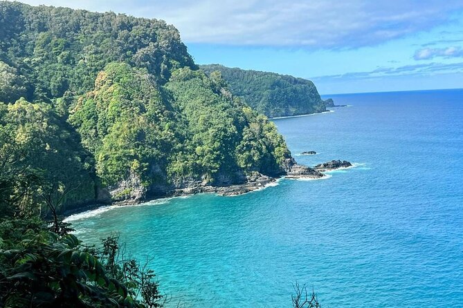 Road To Hana Black Sand Beach Waterfalls & Turtles Tour - Motion Sickness, Height Anxiety, and How to Make the Day Easier