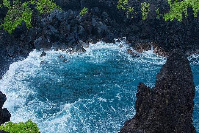 Road to Hana Deluxe Rainforest & Waterfall Experience from Maui - Ke‘anae Point and the Banana Bread Stop You’ll Remember
