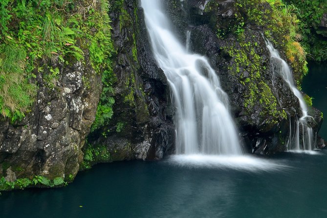 Small-Group Luxury Tour: Road to Hana and Ka'eleku Cavern Day Trip - Hana: bamboo forests, tropical gardens, and the kind of quiet you want
